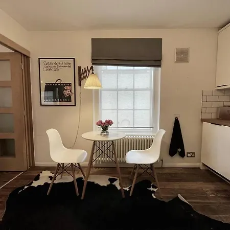 Appartamento Gorgeous 2 Bedroom Edge Of Cabot Circus