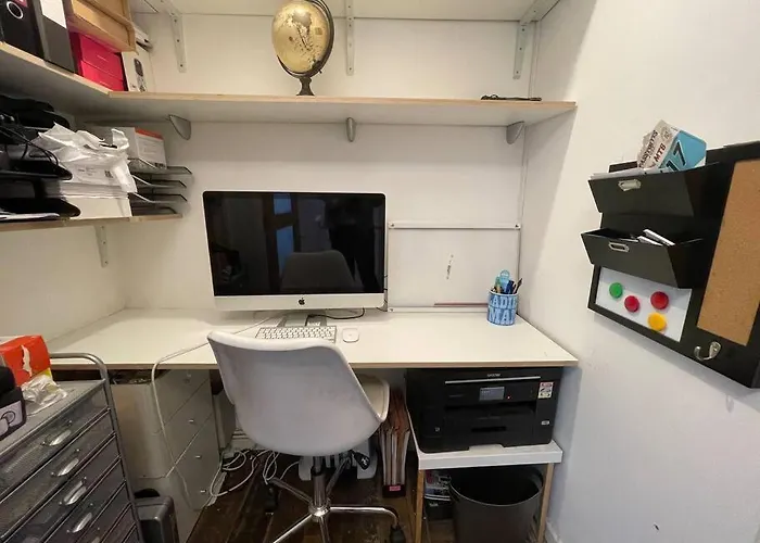 Διαμέρισμα Gorgeous 2 Bedroom Edge Of Cabot Circus