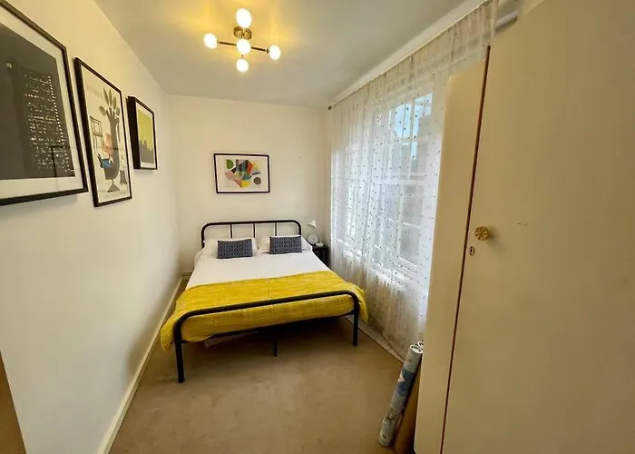 Lejlighed Gorgeous 2 Bedroom Edge Of Cabot Circus